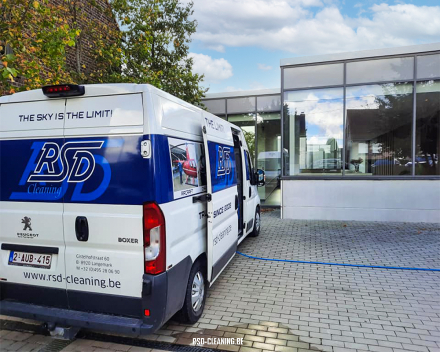 Referentie glasreiniging met osmose water door RSD Cleaning_RFN Boeschepe_2